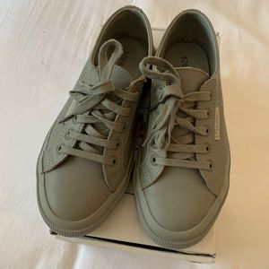 Superga Women’s 2750 FGLU Leather Sneaker 36 Grey